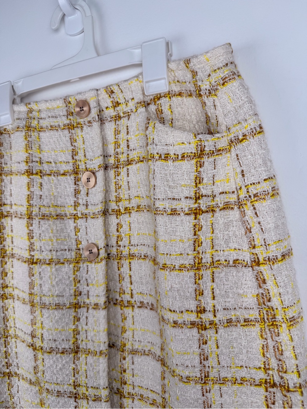 Cabi Tweed Mini Skirt Size 8 Quiet Luxury - Picture 2 of 8